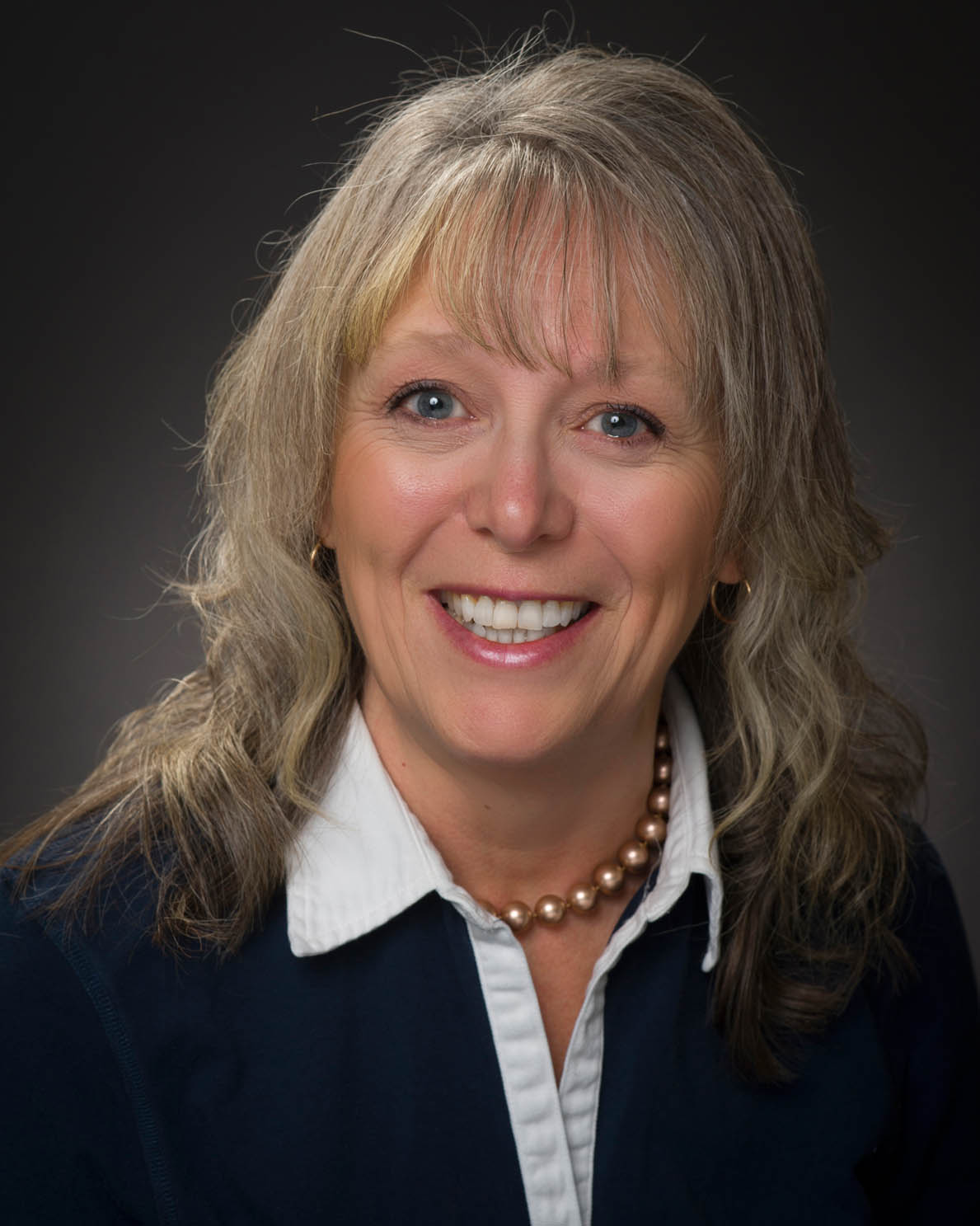 Headshot of Tamara Moe